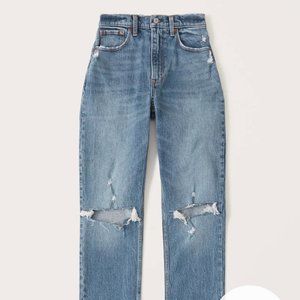 Abercrombie & Fitch Curve Love 90s Ultra High Rise Straight Jeans Size 28